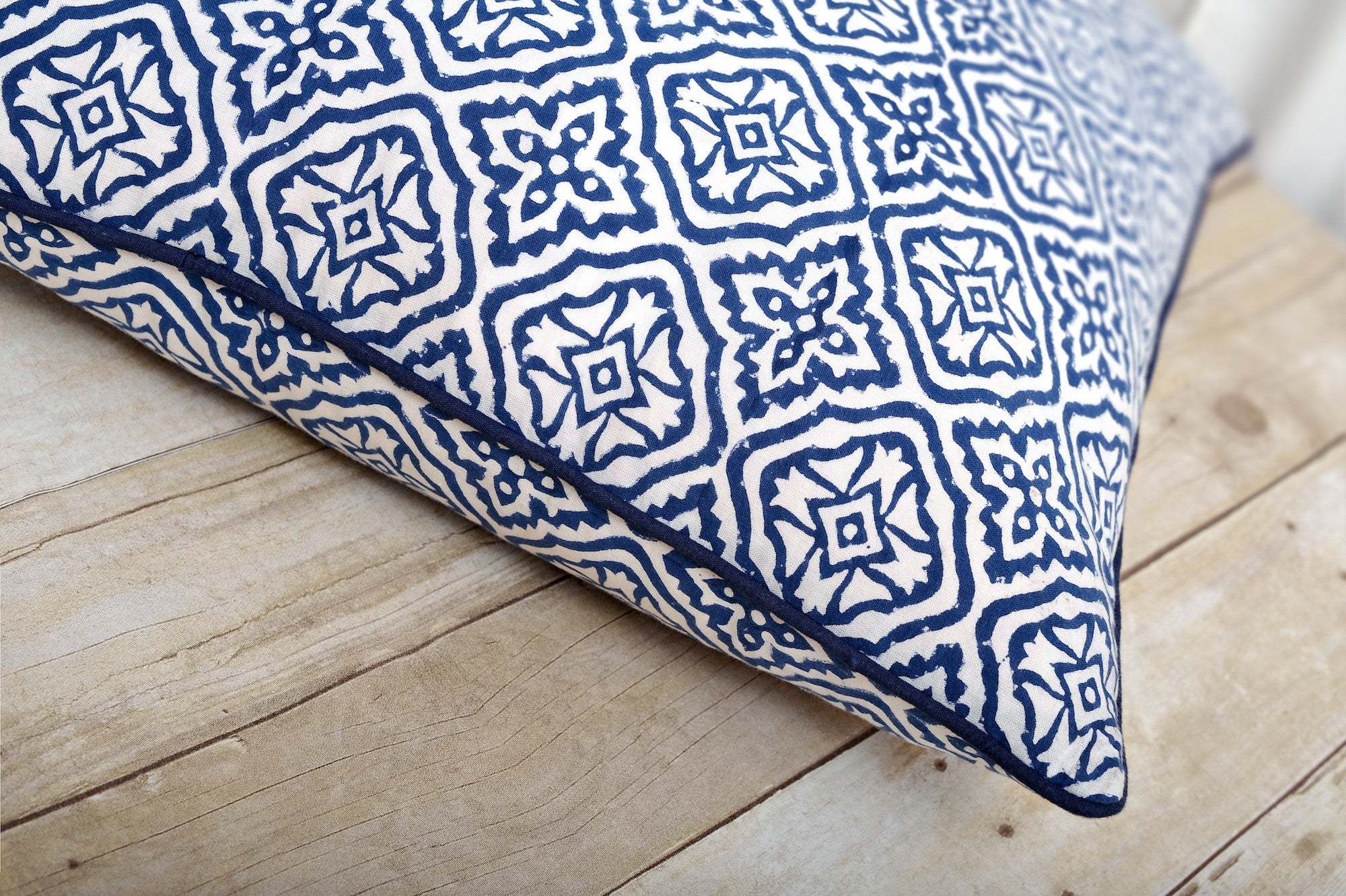Relaxed Textured Cotton Home Cushion Cover